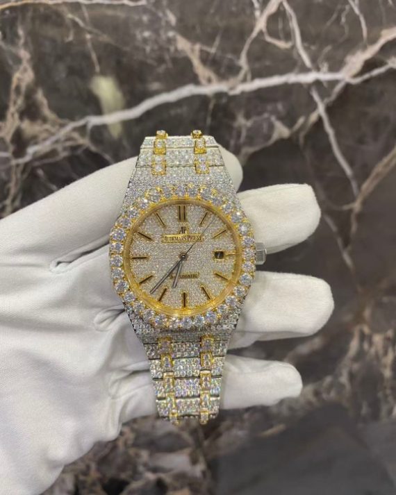 Lab diamond AP15400 watch